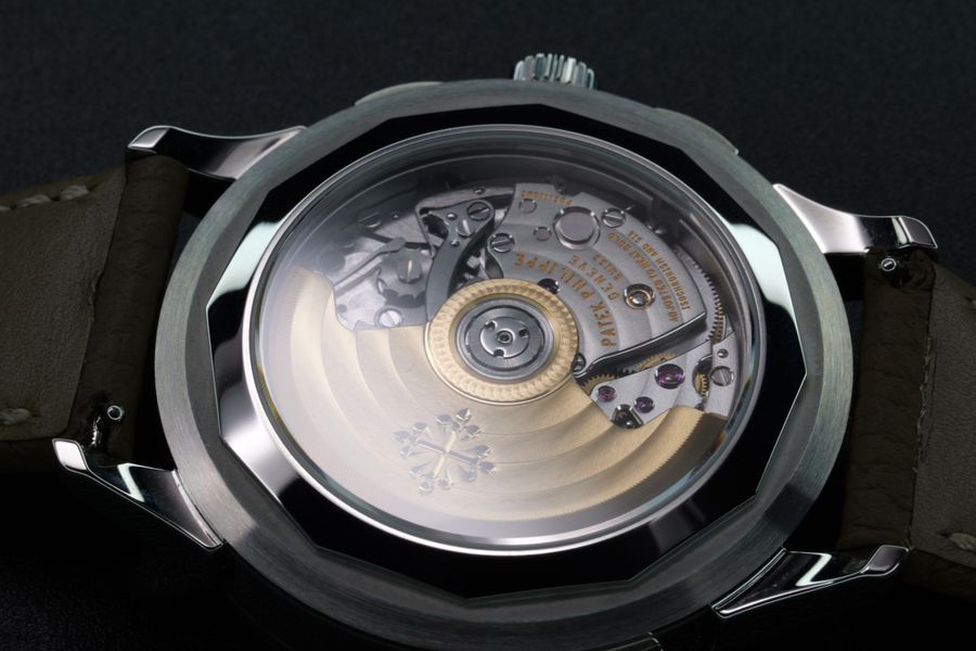 Patek Philippe Complications 5935A-001